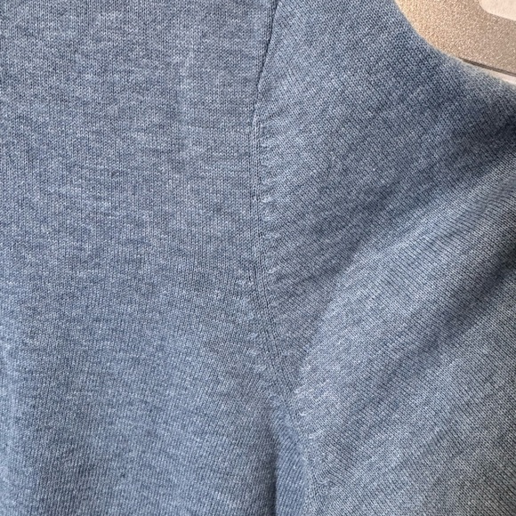 H&M Men's Heather Gray Crewneck Sweater - Picture 3 of 9